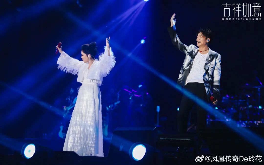 凤凰传奇最新演唱会，音乐的盛宴，情感的澎湃之夜